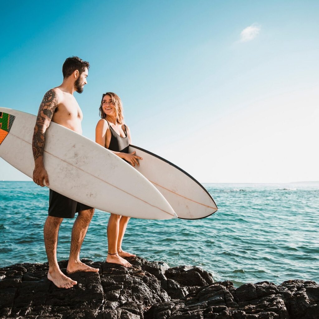 Couple Surfing